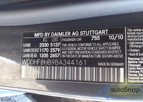 2011 Mercedes-Benz E 350 4Matic z USA, uszkodzony, nr VIN WDDHF8HB9BA344161